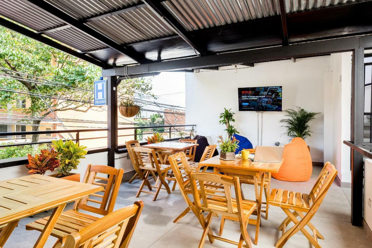 Medellin Backpacker Hostel Exterior photo